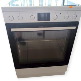 Cuisinière AEG