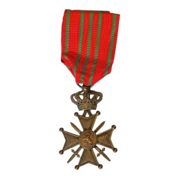 Médaille Croix de Guerre...