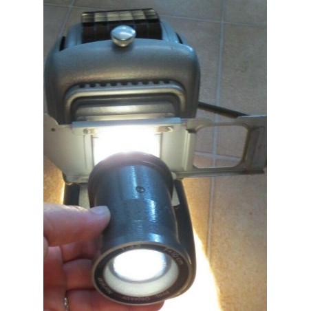 Ancien Projecteur De Diapositives DE LUXE, 115-230 Volts - Occasion Fonctionnel
